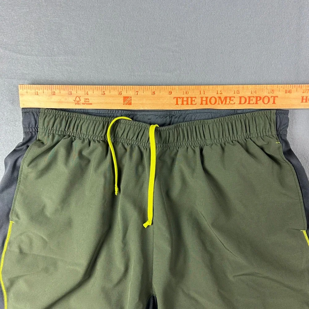 The North Face Shorts Mens Large Green FlashDry Athletic Training Running‎ Lined